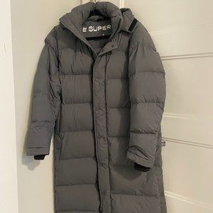 COPY - Aritzia - THE SUPER PUFF™ LONG